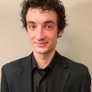 Meet your Posher, Dylan